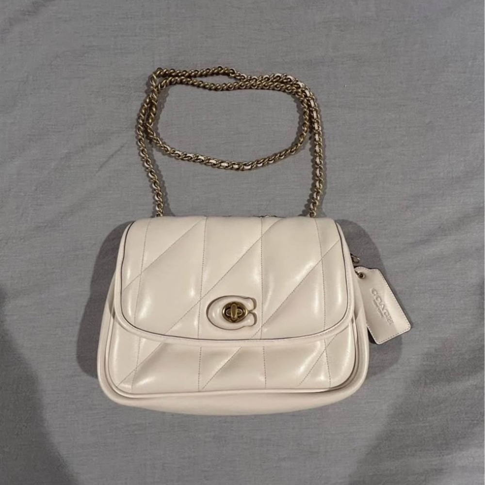 Coach 1941 Pillow Madison - Picture 3 of 4